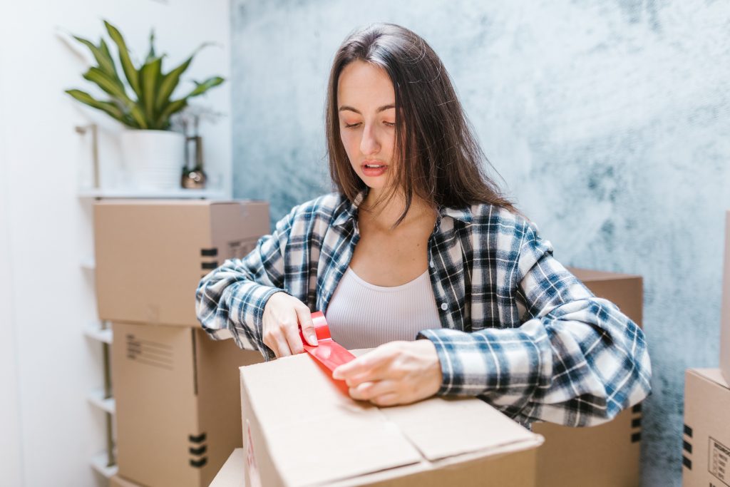 8 Tips For Moving House With Minimal Stress - Simphome